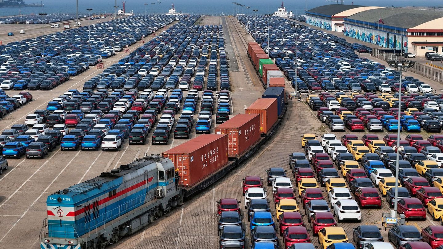 Wettbewerbsfähigkeit: Deutsche Industrie verliert im Wettbewerb mit China an Boden