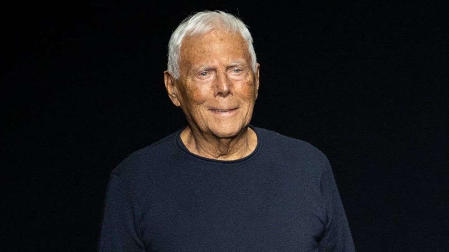 Giorgio Armani: Er fehlt bei eigener Modenschau