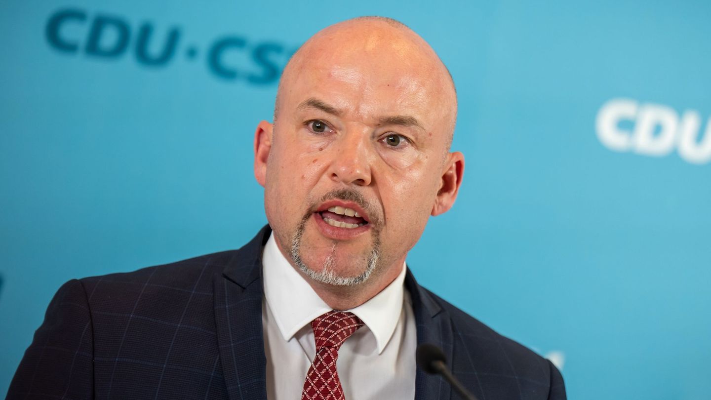 Parteienstreit: CSU: Linke Reichinnek nicht ins Geheimdienst-Kontrollgremium