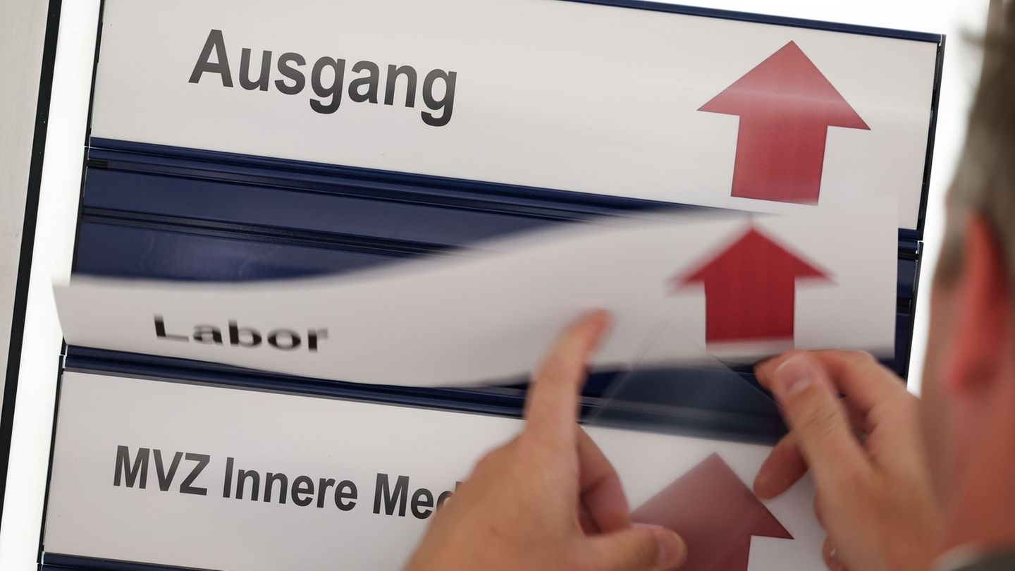 Patienten: Immer weniger Ärzte: Versorgungszentren sollen Lücken füllen