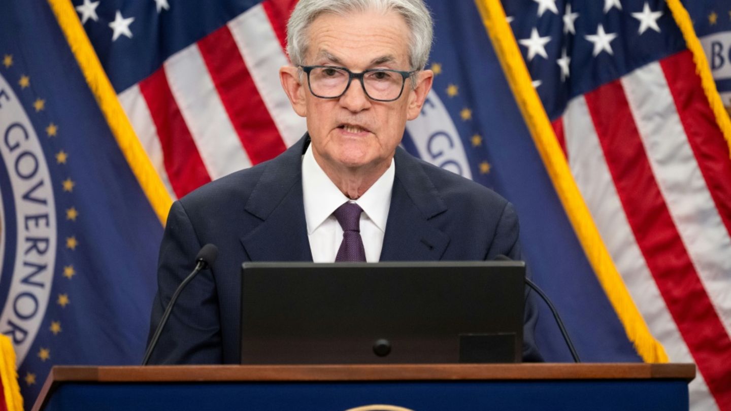 Nach Leitzins-Entscheidung: Trump droht erneut mit Entlassung von Notenbankchef Powell
