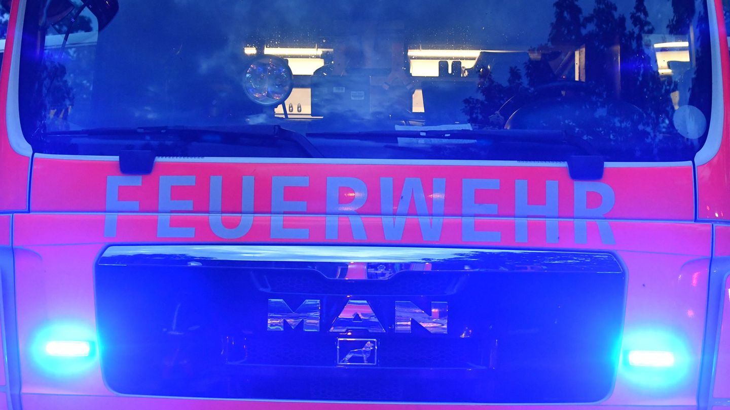 Einsatz: Brand in Haus mit Künstlerateliers – Ein Mensch verletzt