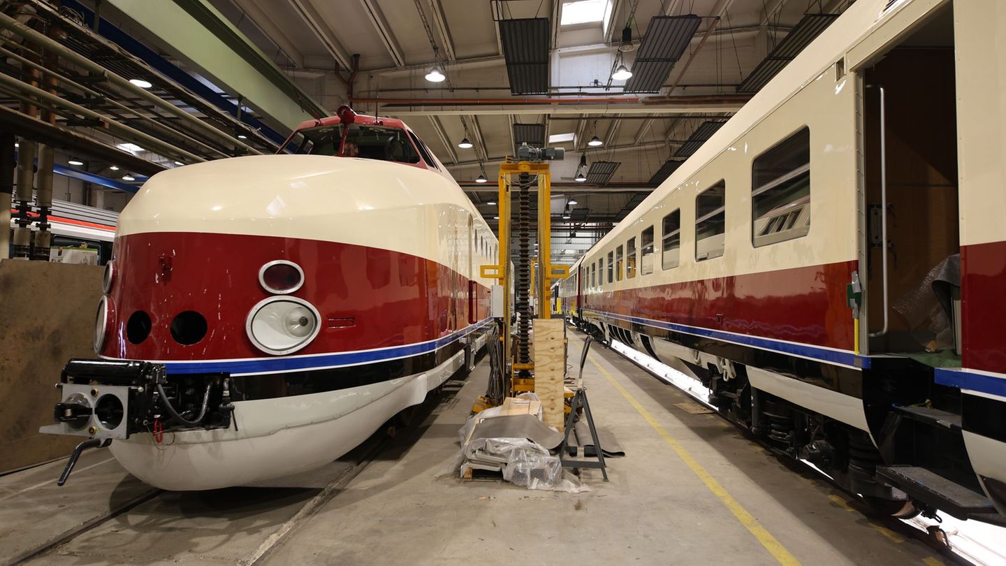 Technik: Restaurierter DDR-Prestigezug soll bald wieder rollen