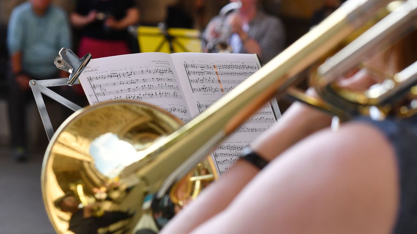 Straßenmusik: Großes Straßenfest bei Fête de la Musique in Brandenburg