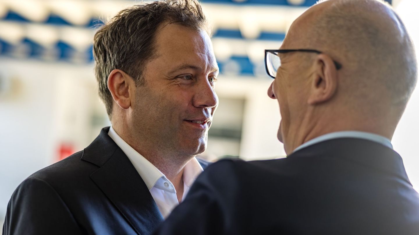 Debatte über AfD: SPD-Chef für AfD-Verbotsverfahren