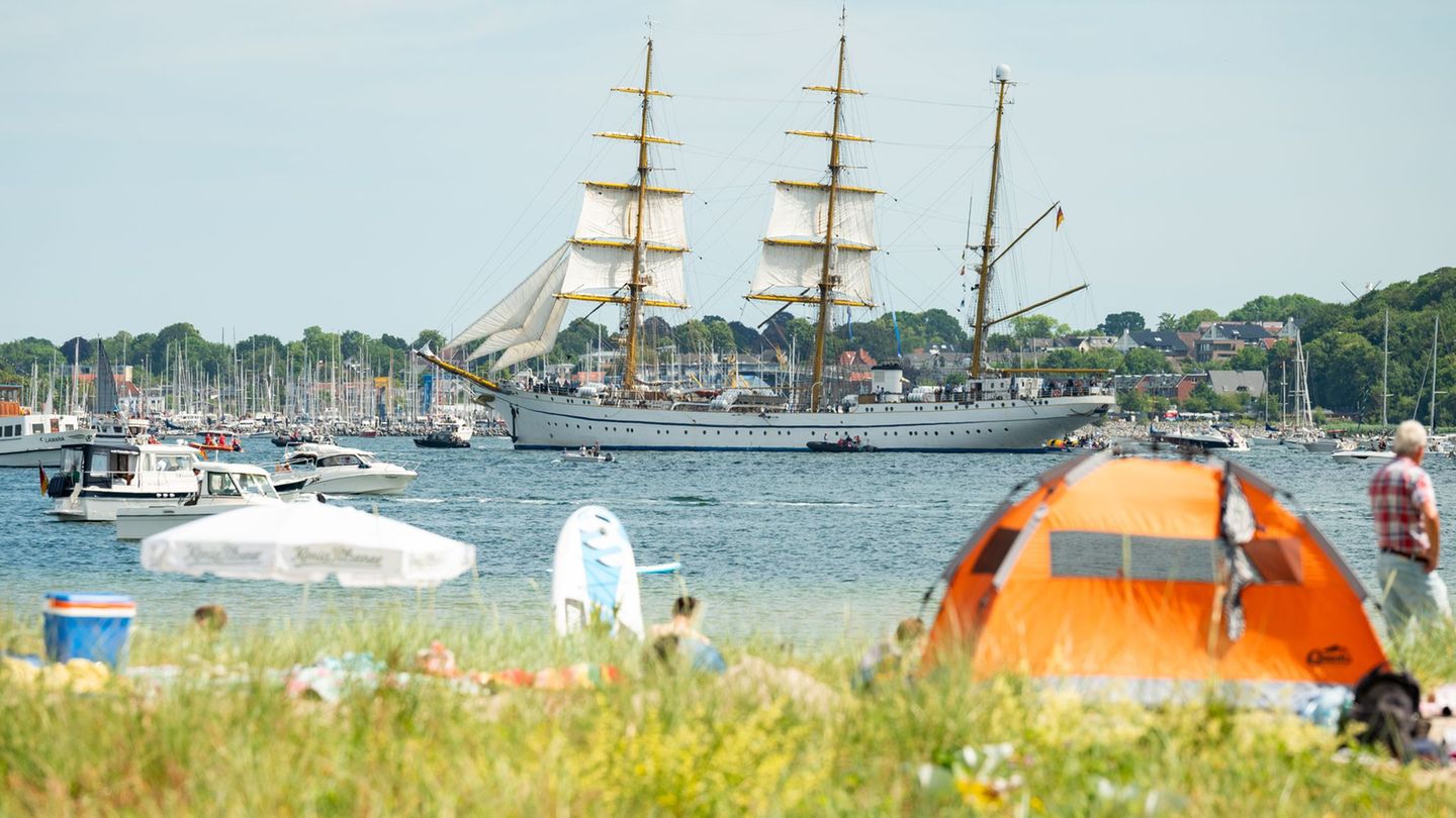 Wetter: Sommerwetter in Norddeutschland – Montag stürmisch