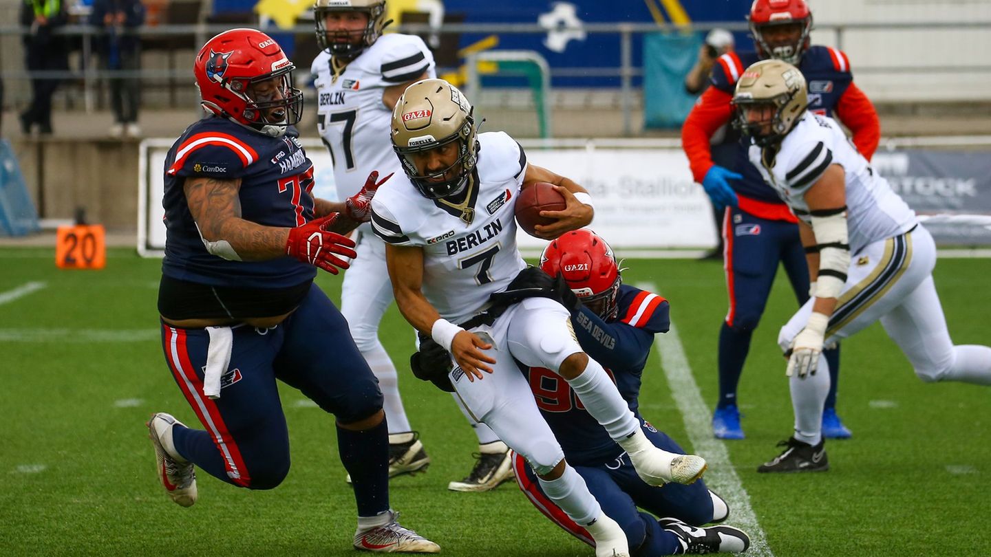 American Football: Erste Heimniederlage für Berliner Footballer