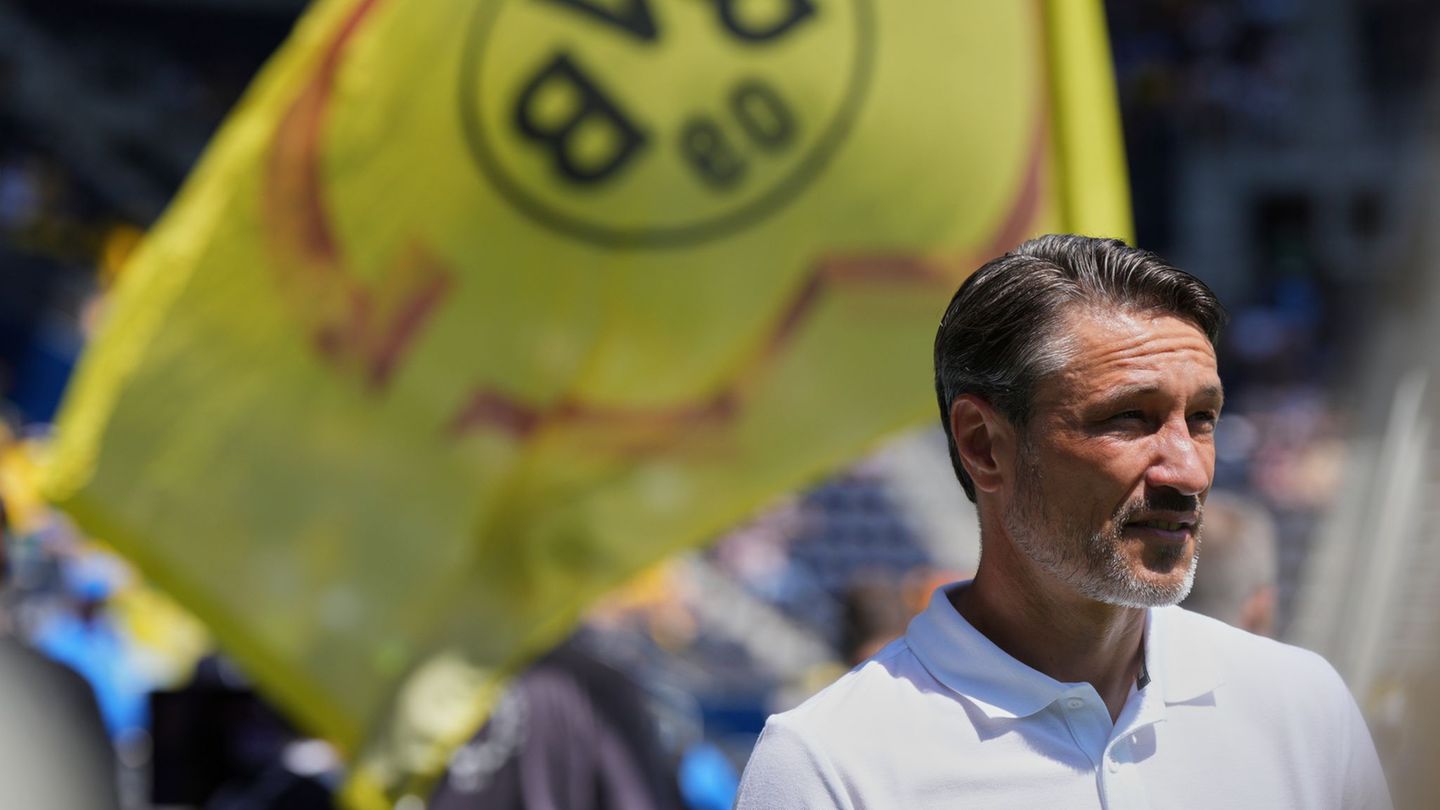 Club-WM: Kobel schimpft: „Fußball wird auch im Sommer gespielt“