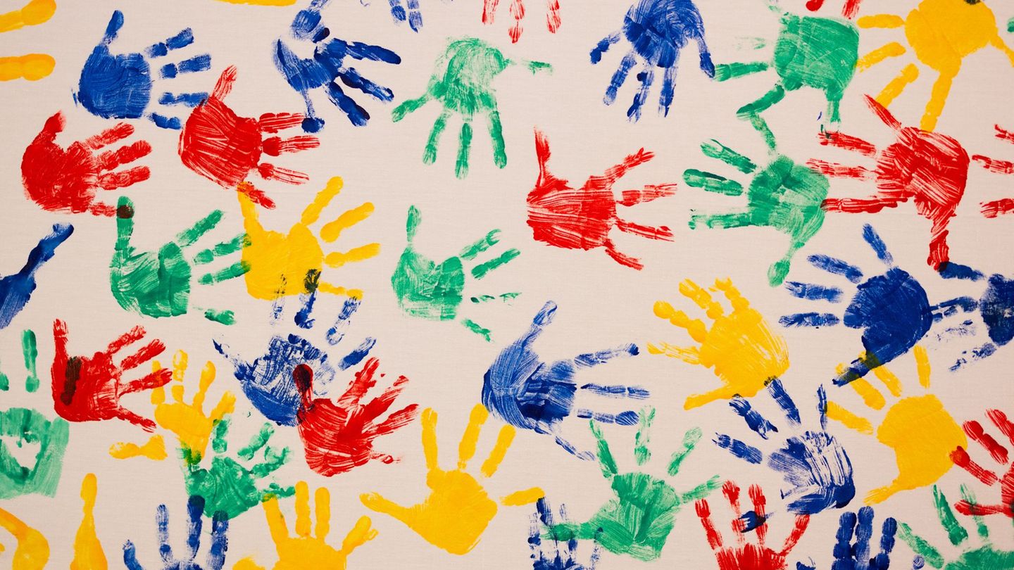 Statistik zu Familien: Etwa jedes vierte Kind wächst in kinderreicher Familie auf