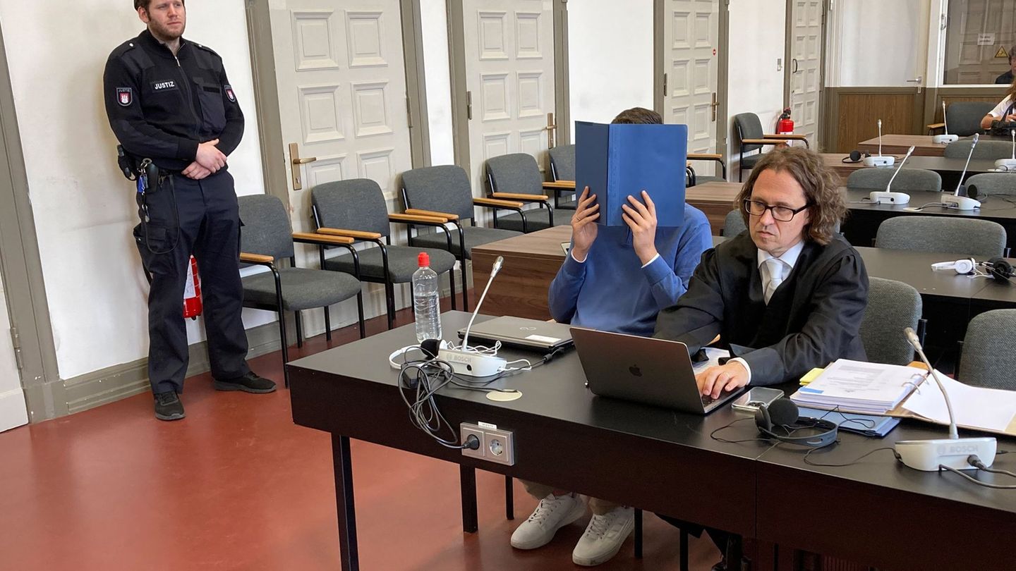 Beziehungsgewalt: Frau mit Stichen getötet – Mordprozess gegen Ehemann