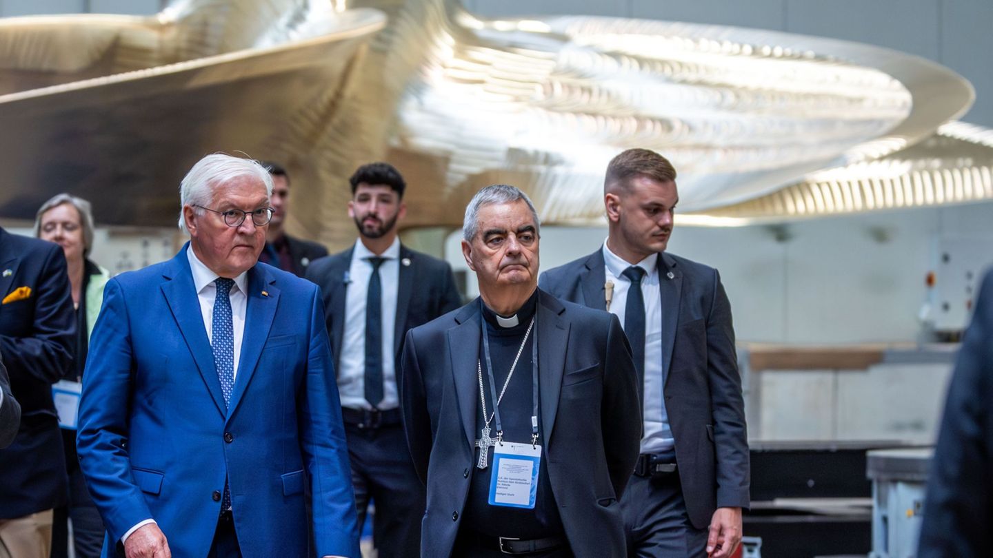 Botschafter im Nordosten: „Heimatliebe“ in MV – Bundespräsident mit Diplomaten on tour