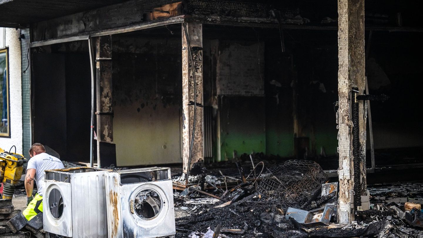 Brände: Kind nach Feuer in Wilhelmshaven gestorben – Brandlegung?