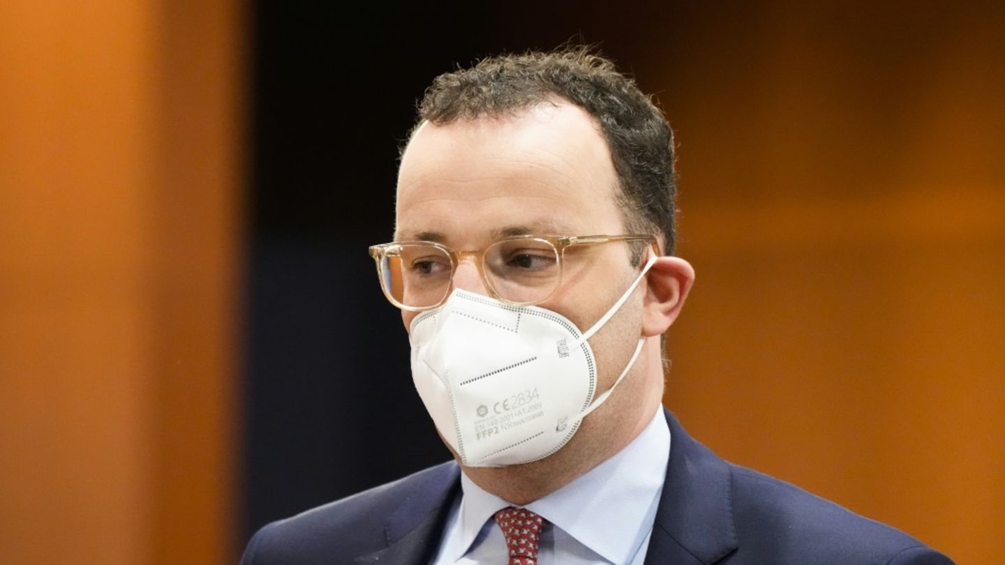 Bundestag befassst sich in Aktuellen Stunden mit Bericht zu Maskenbeschaffung