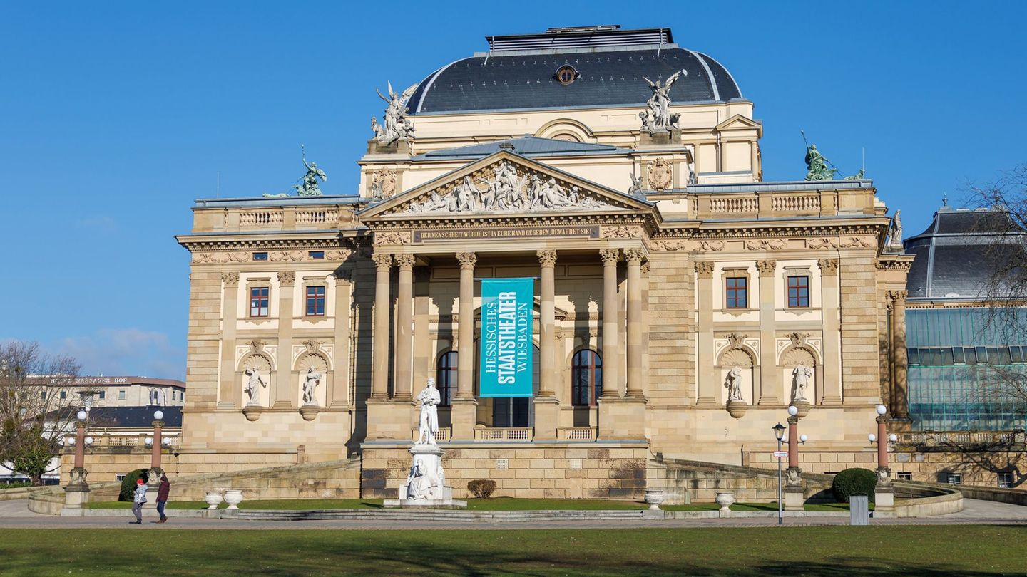 Kunst- und Theaterfestival: Wiesbaden Biennale mit Motto „Platz machen!“