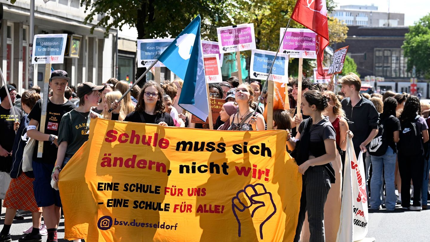 Kleinere Klassen gefordert: Schüler fordern mehr Geld für Bildung