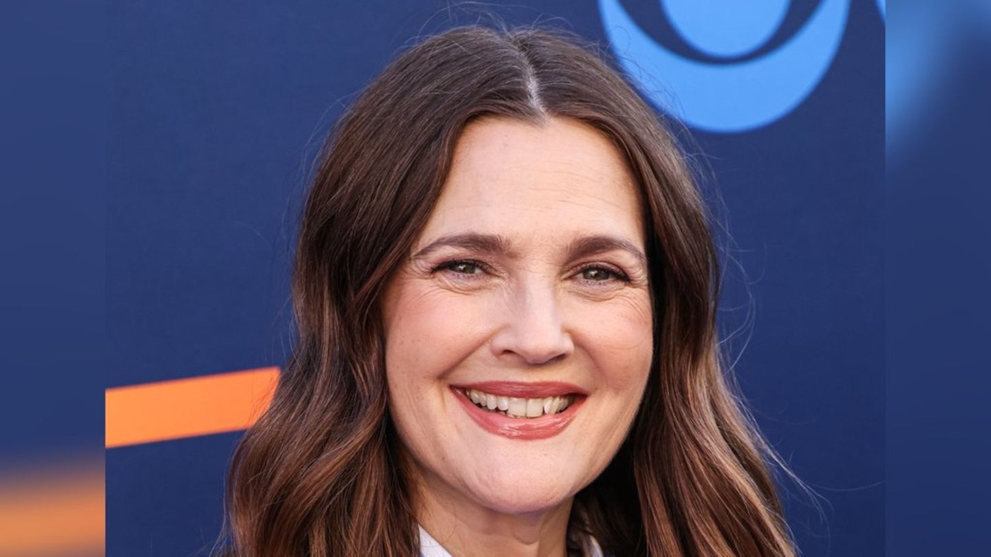 Drew Barrymore: Schauspielerin präsentiert sich ungeschminkt