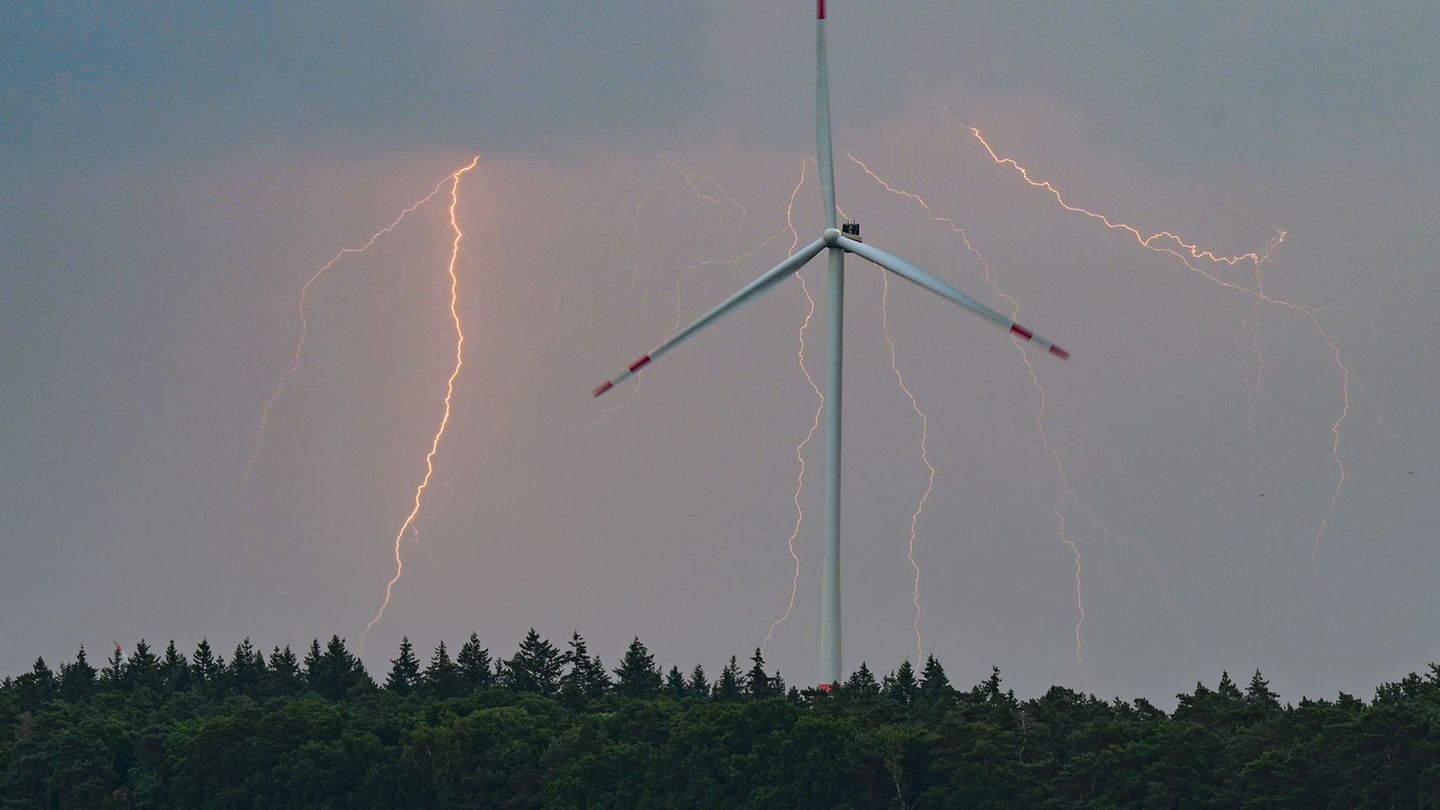Unwettergefahr: Schwere Gewitter im Osten und Südosten erwartet
