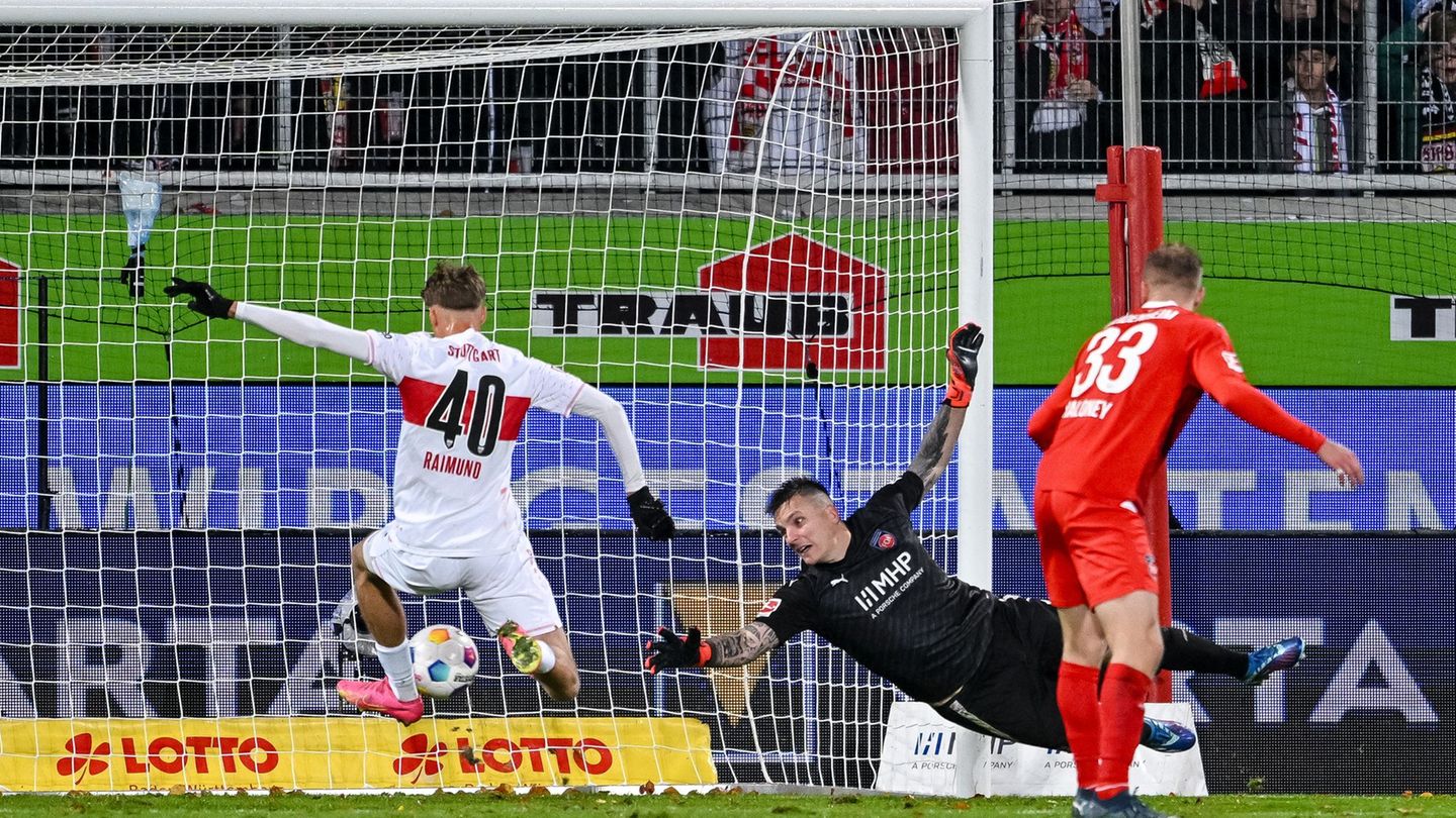 Fußball-Bundesliga: Flügelstürmer Raimund von Stuttgart nach Düsseldorf
