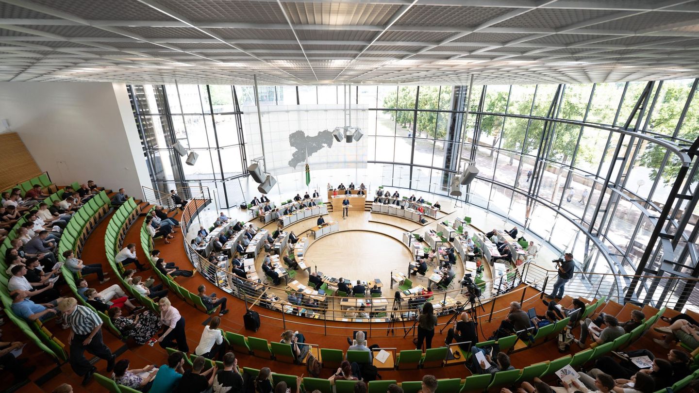 Landtag: Sächsischer Landtag berät über Doppelhaushalt