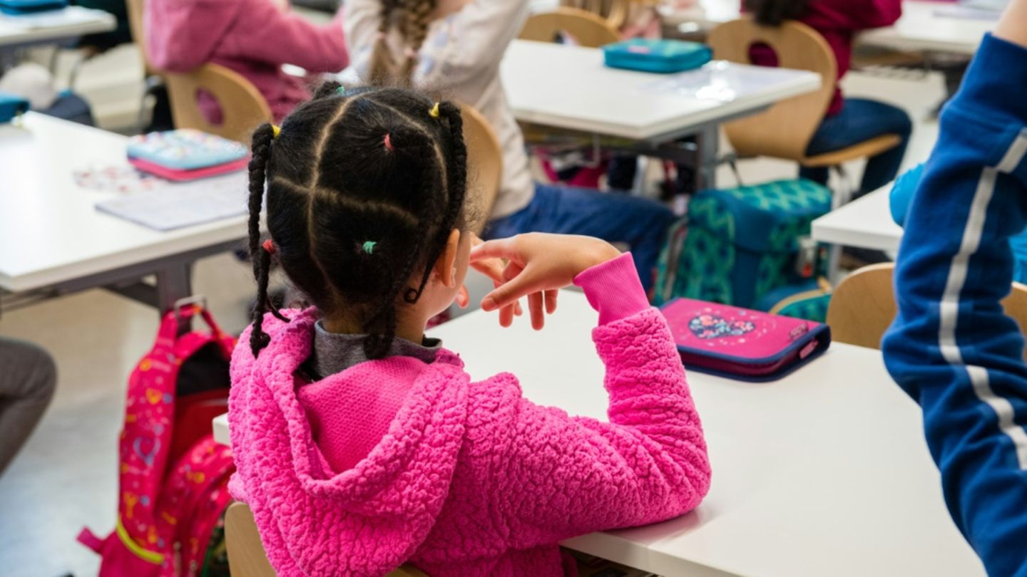 Länder bekommen mehr Zeit für Geldernutzung für Ganztagsausbau an Grundschulen
