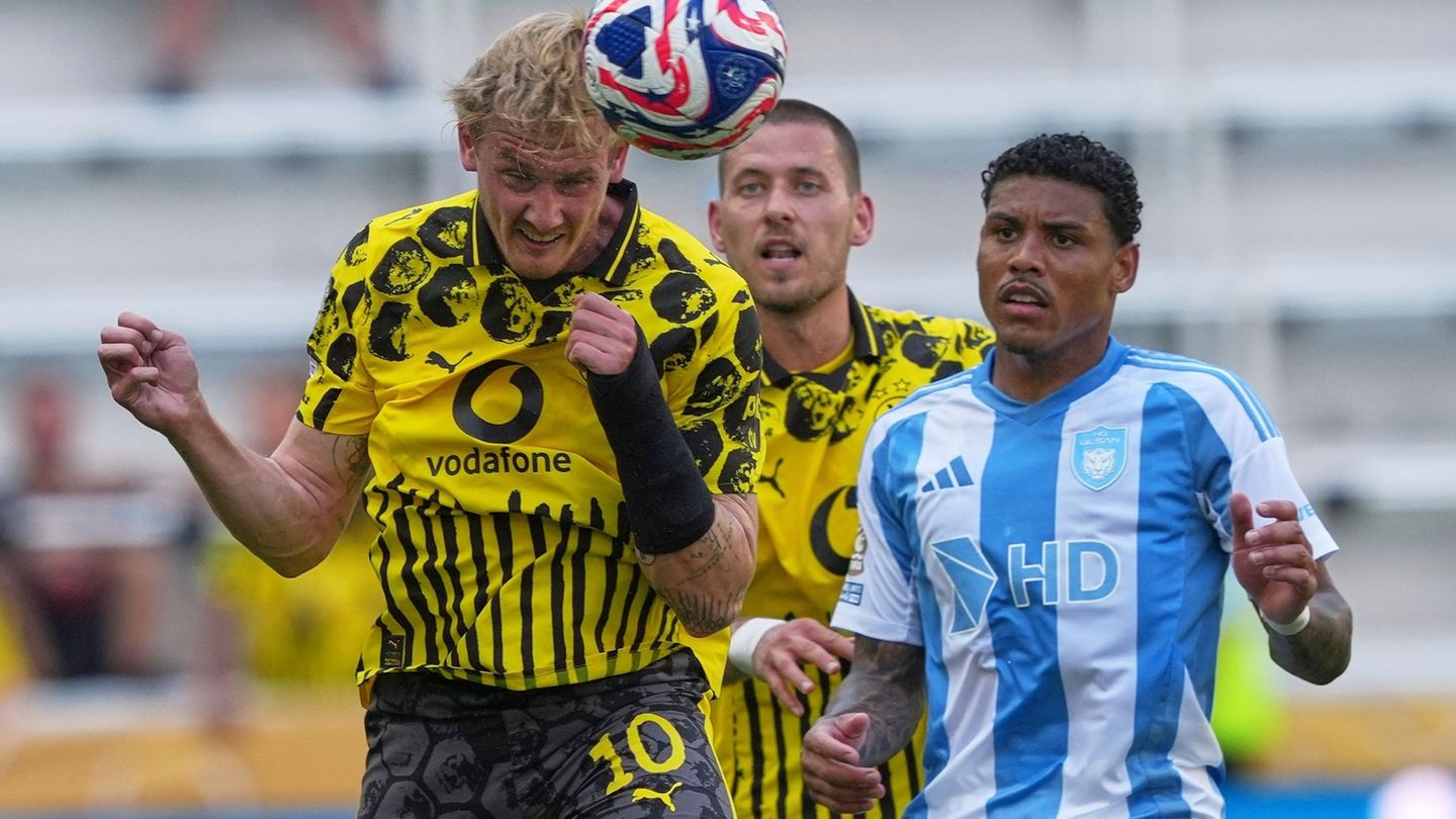 Fußball: Brandt offenbart: Mit Bruch im Handgelenk bei Club-WM