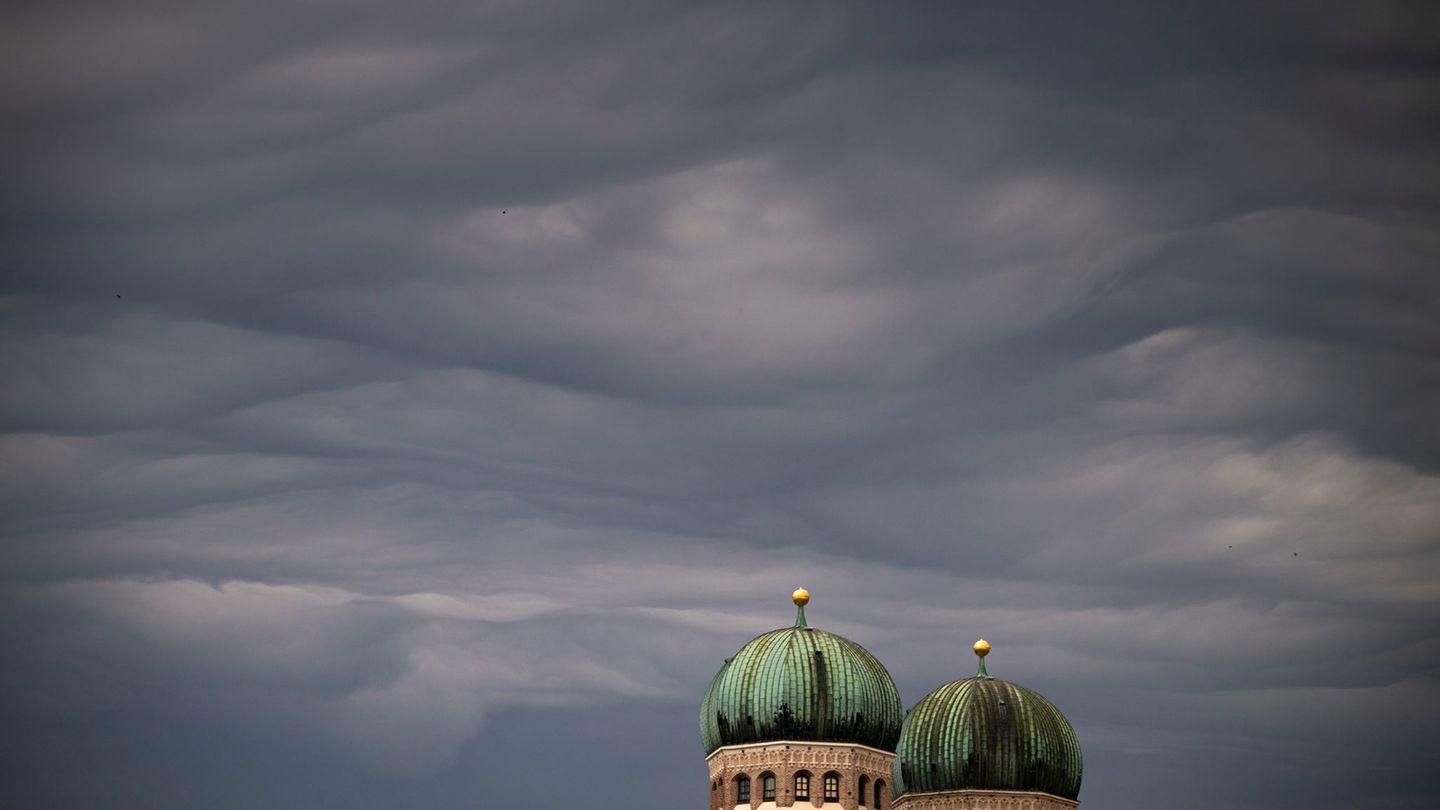 Wetter: Gewitter mit Starkregen und Wind im Freistaat