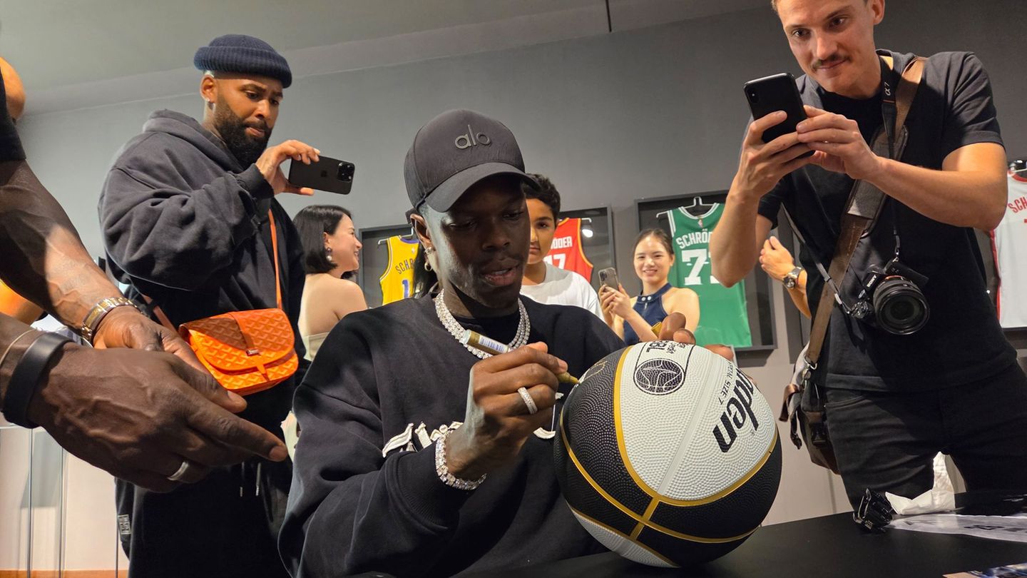 Basketball-Weltmeister: Schröder lässt NBA-Zukunft offen – EM-Titel als Ziel