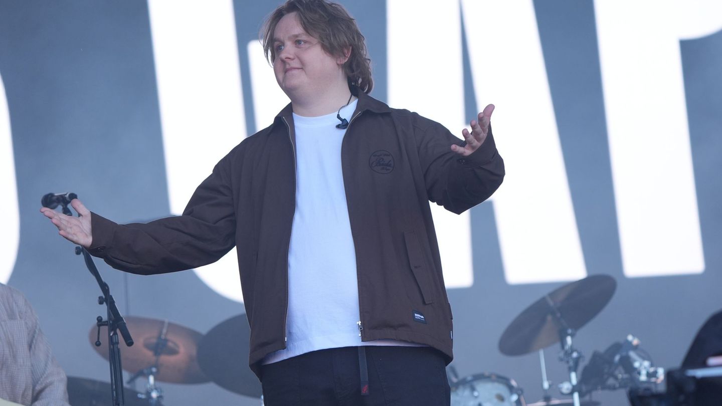 Nach zwei Jahren Pause: Lewis Capaldi feiert Comeback beim Glastonbury