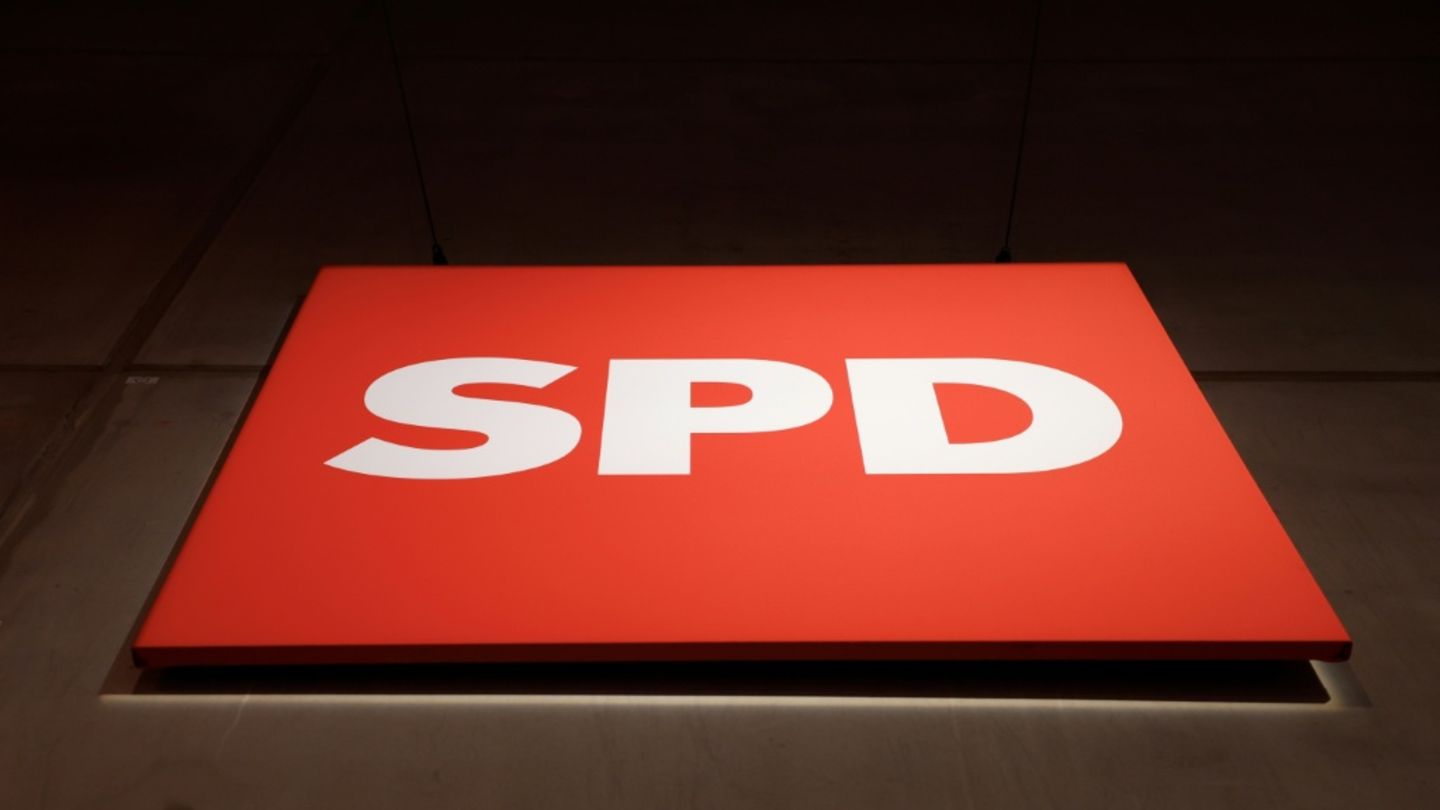 SPD-Parteitag verabschiedet Scholz und Esken