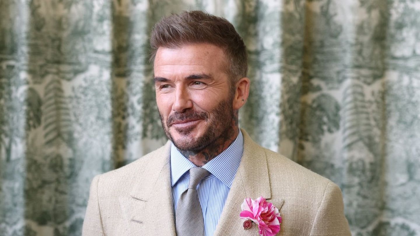 David Beckham im Krankenhaus: Victoria teilt Krankenbett-Foto