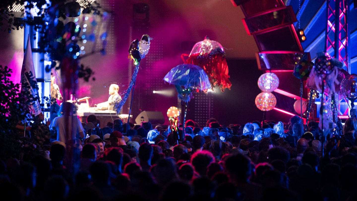 Kultur- und Musikfestival: „Fusion“ in vollem Gange – Mehr als 60.000 Besucher
