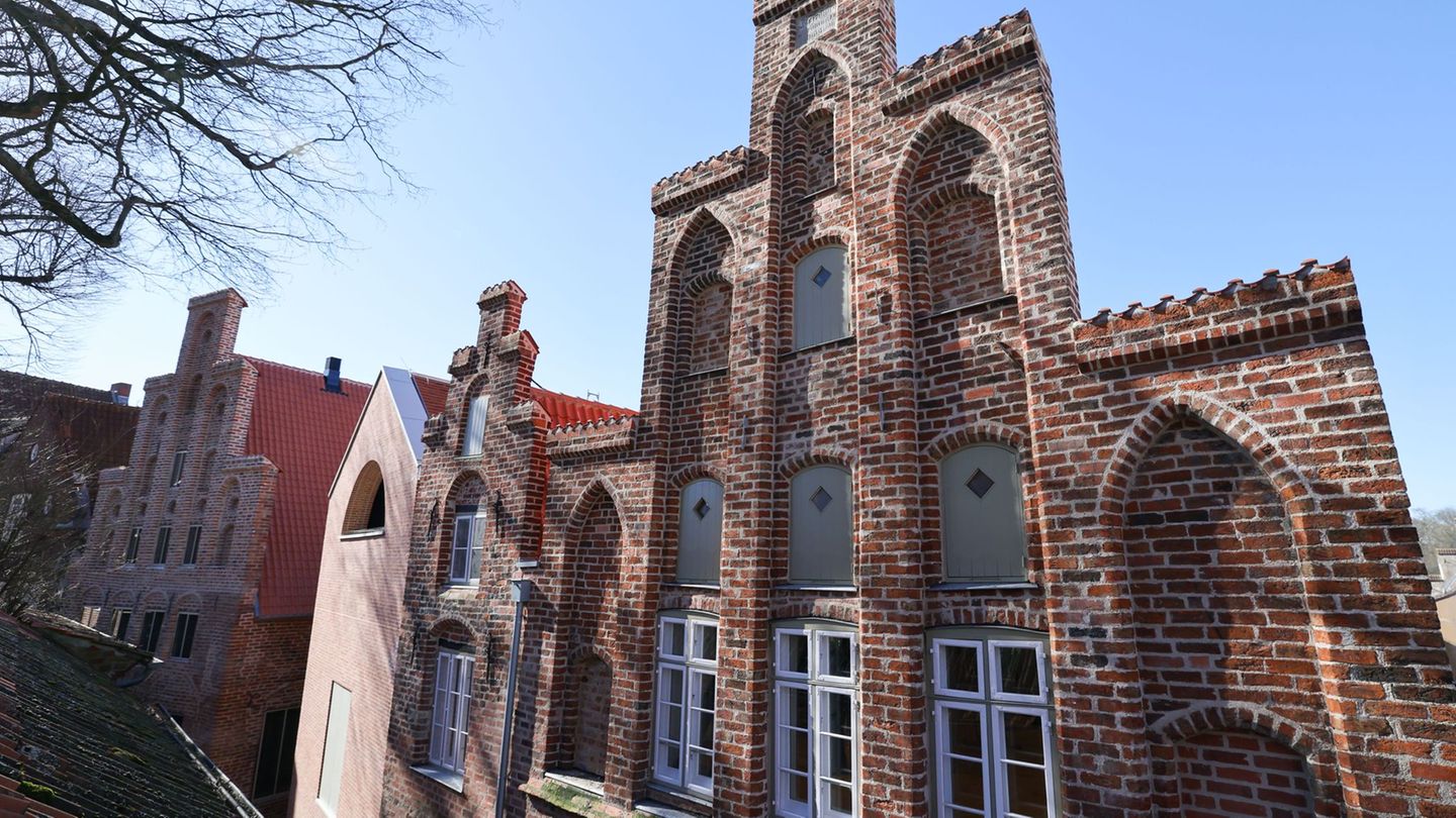 Museen in Lübeck: Erste Ausstellung im frisch sanierten Figurentheatermuseum