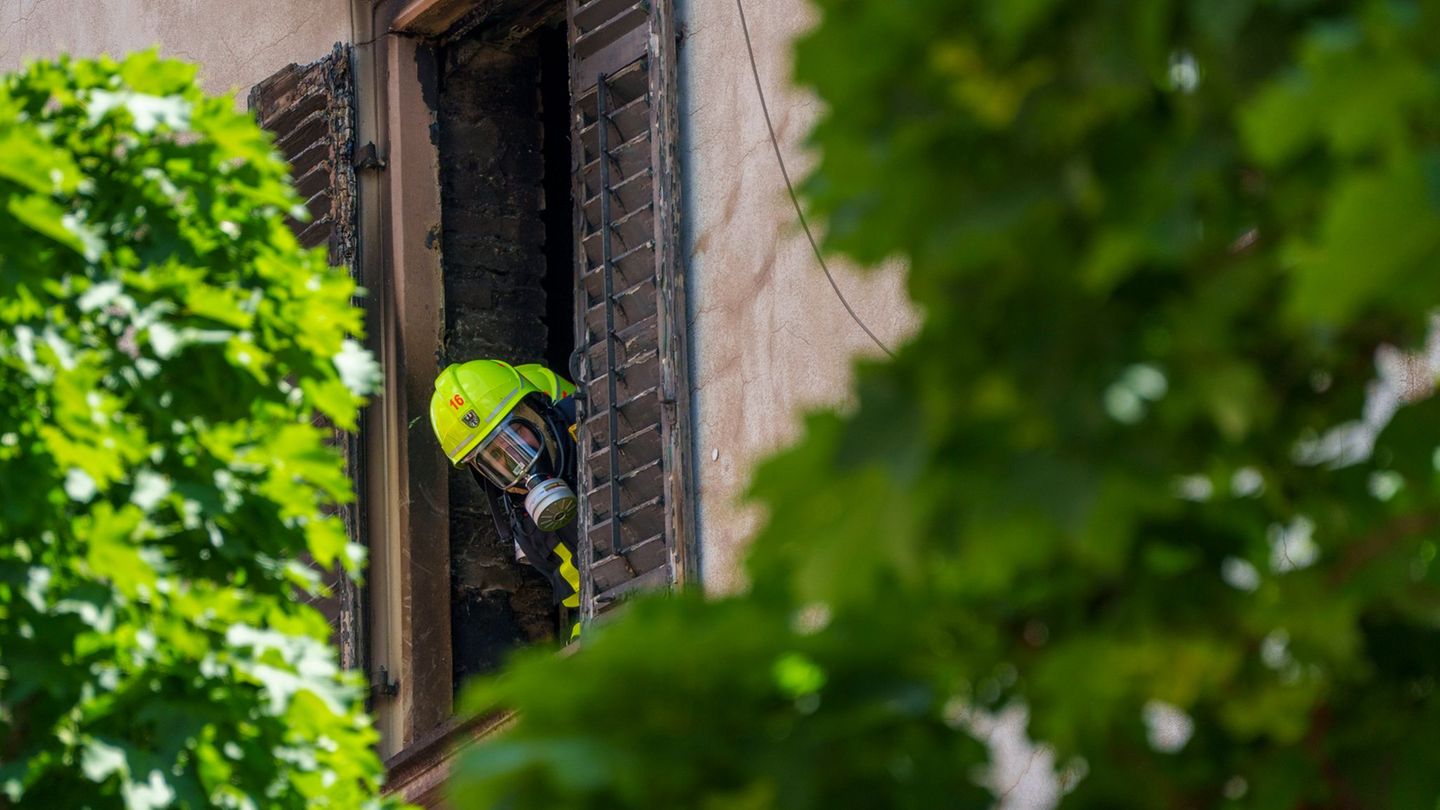 Frankfurt: Senior stirbt bei Wohnungsbrand
