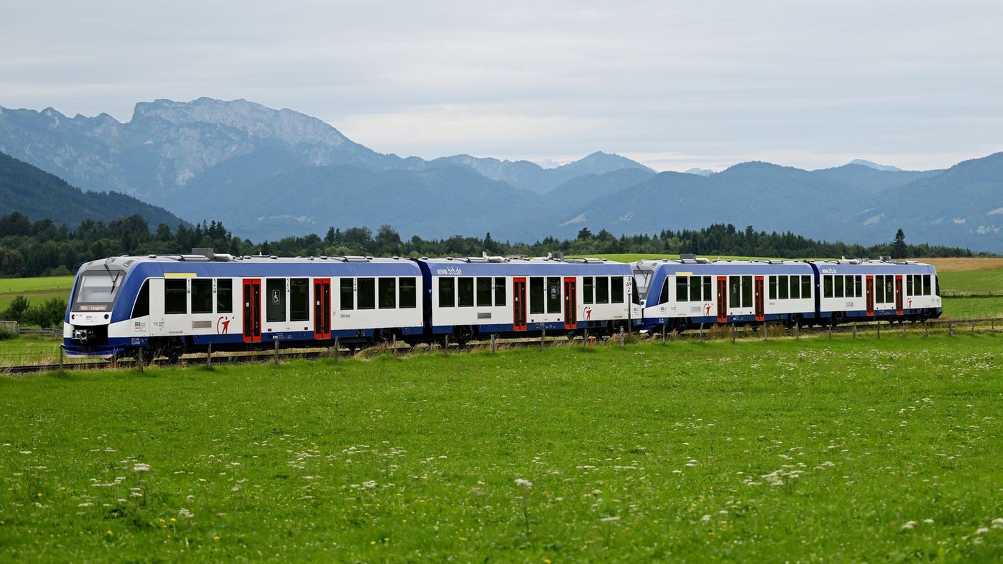 Keine Fahrten ins Oberland: Bahn-Chaos in Bayern: Strecke München-Holzkirchen gesperrt