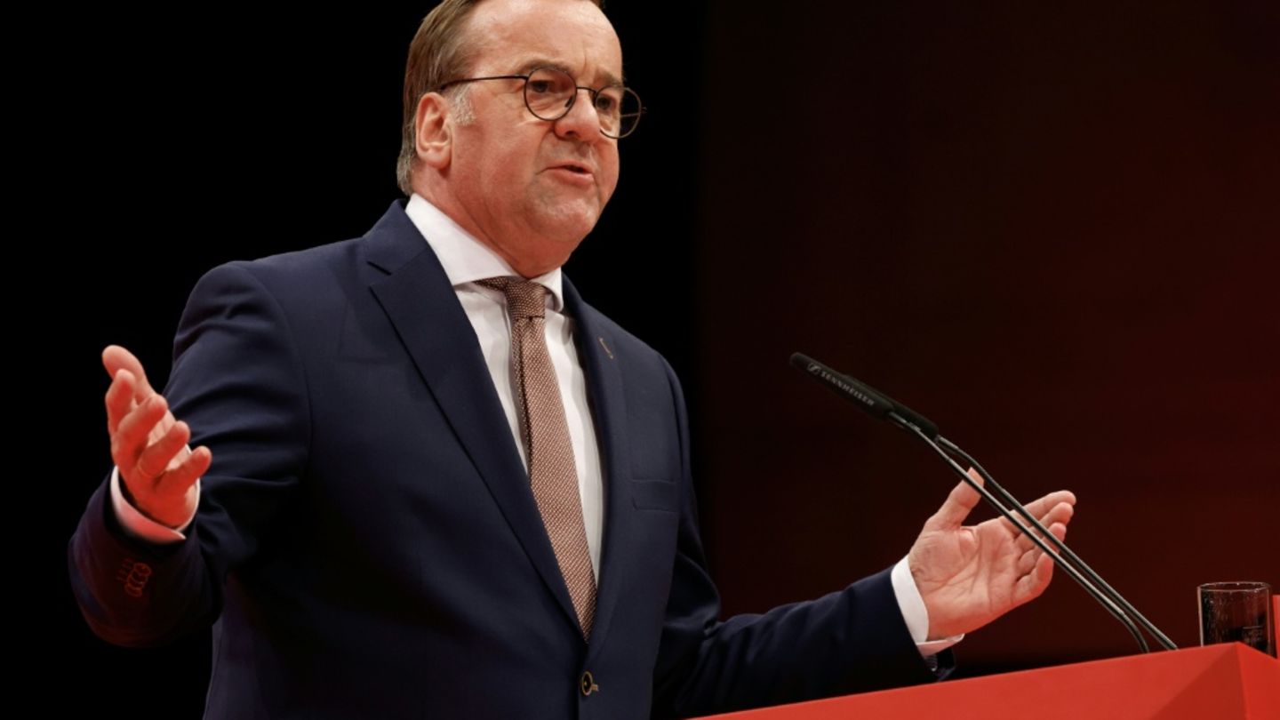 Hitzige Debatte beim SPD-Parteitag über Fünf-Prozent-Ziel bei Verteidigung