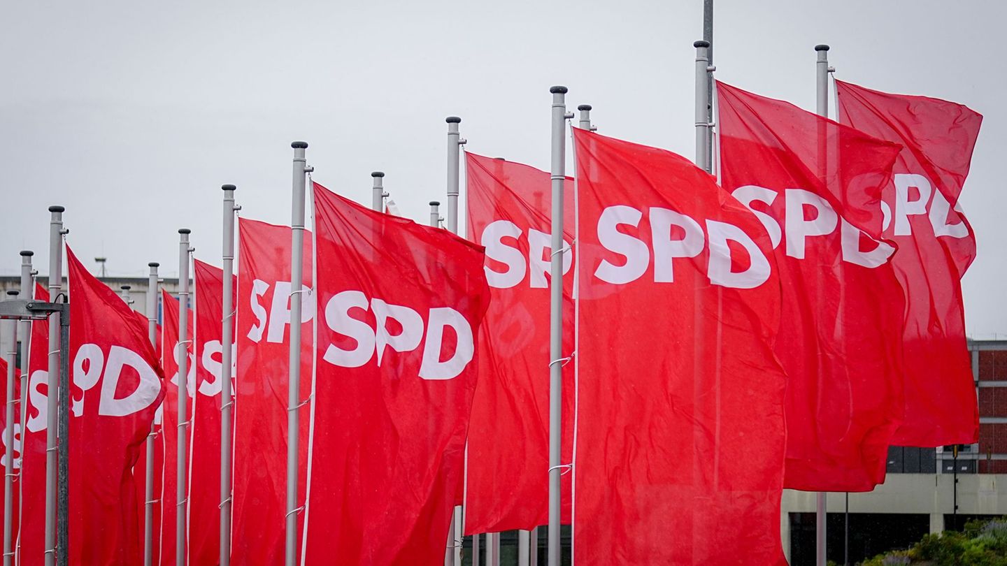 Parteitag: SPD-Politiker: AfD-Verbotsverfahren ernsthaft prüfen