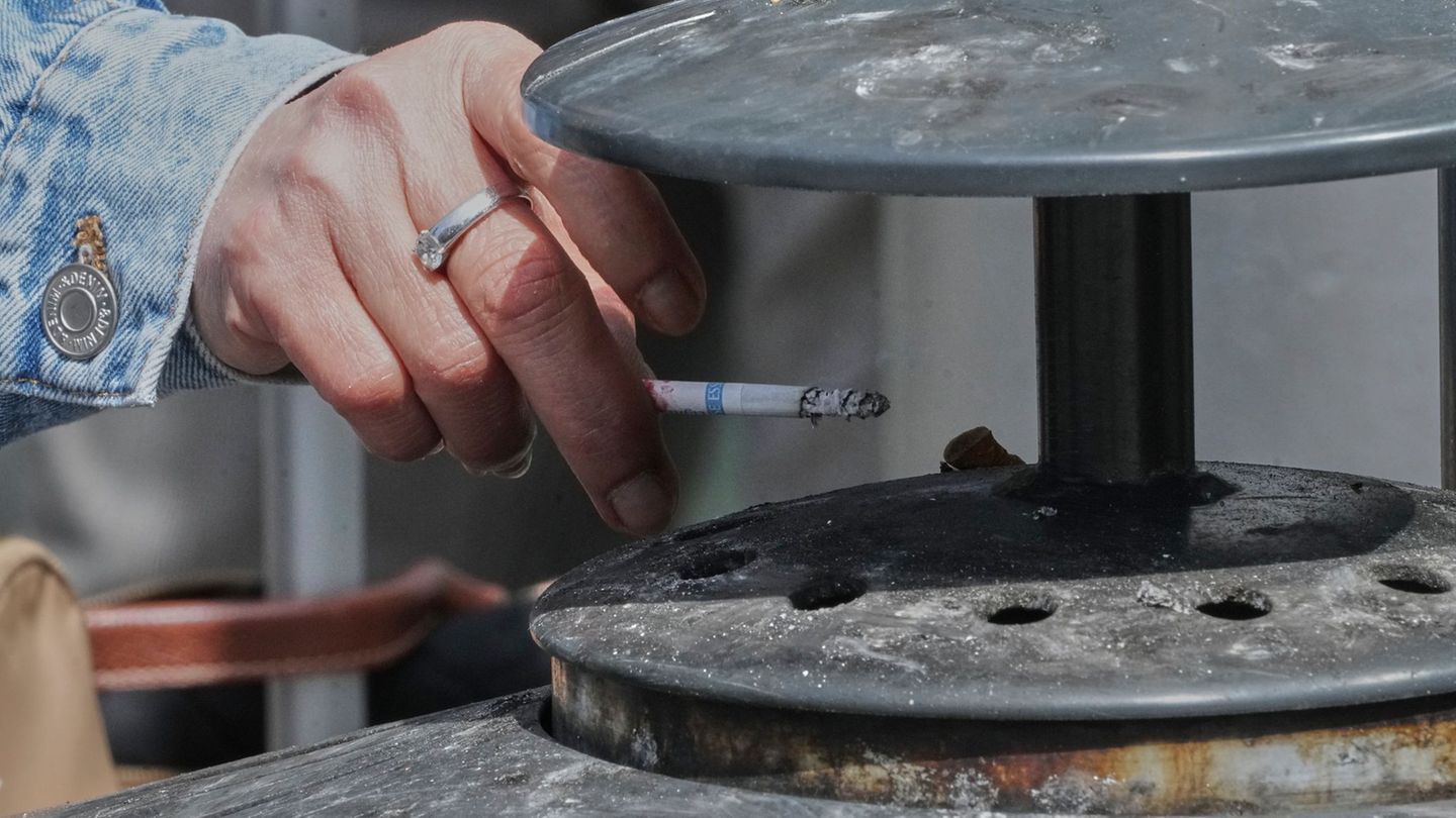 Gesundheit: Frankreich: Schluss mit Kippen in Park, Strand und Co