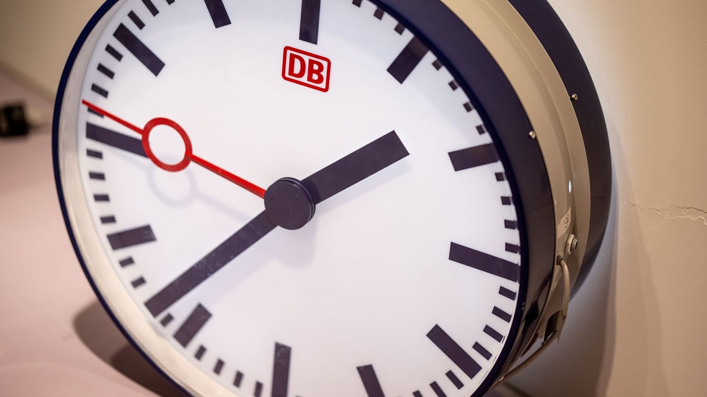 Fernverkehr: Bahn fährt Pünktlichkeitsziel im ersten Halbjahr hinterher
