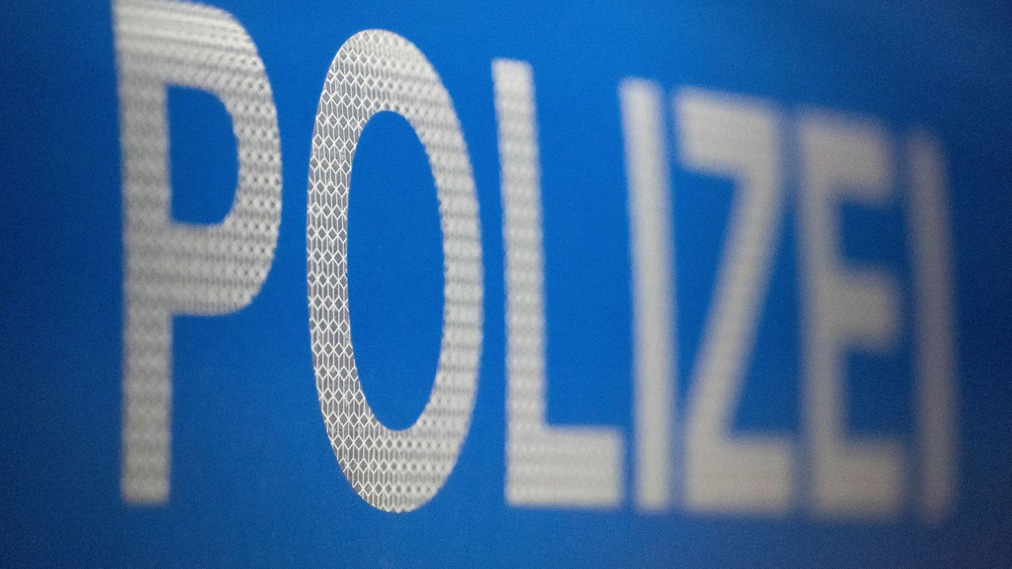 Notfälle: Pedelecfahrer bei Zusammenstoß mit Auto schwer verletzt
