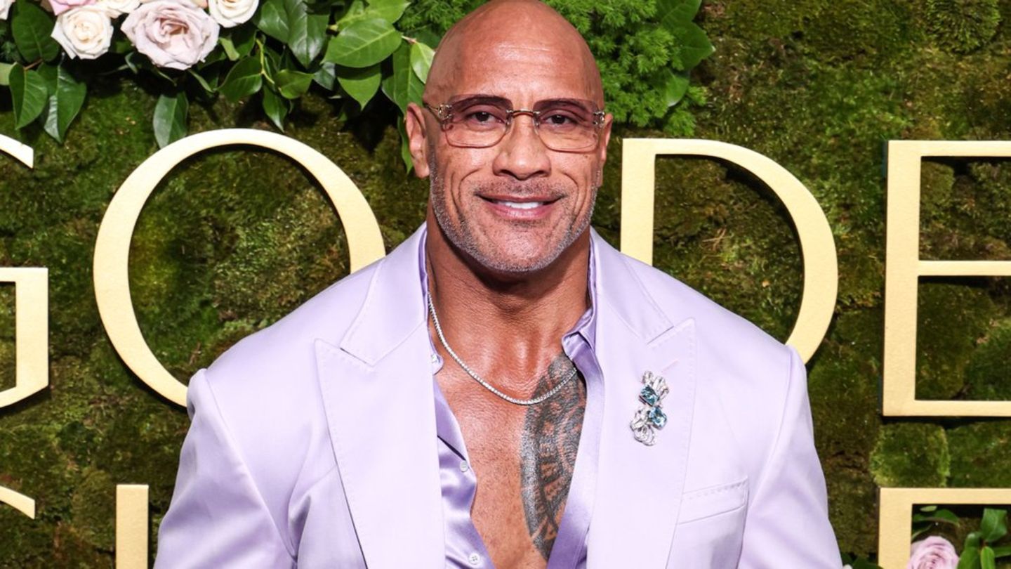 Dwayne Johnson: Muskelprotz wird von Töchtern geschminkt
