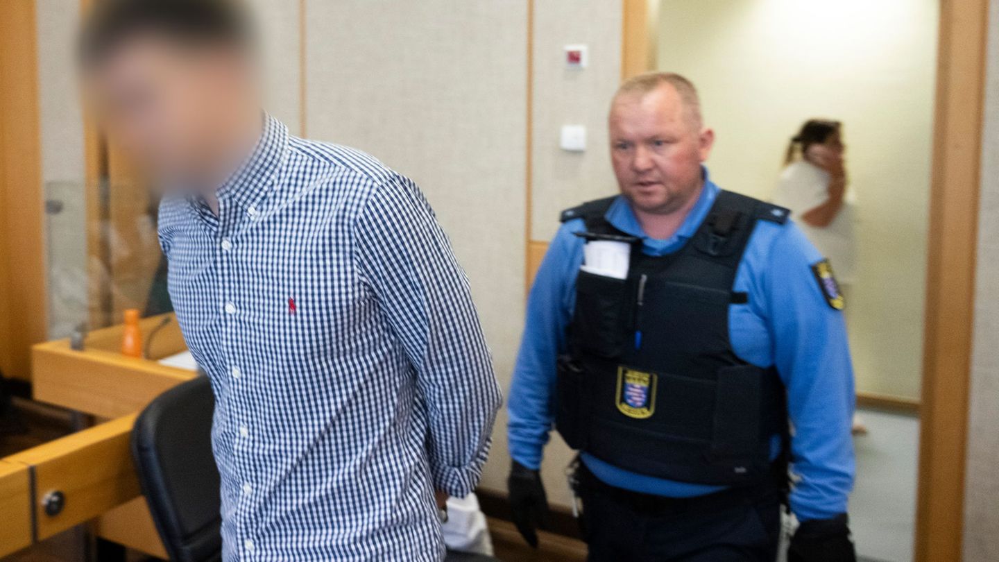 Sexualisierte Gewalt: Fußballtrainer gesteht sexuellen Missbrauch