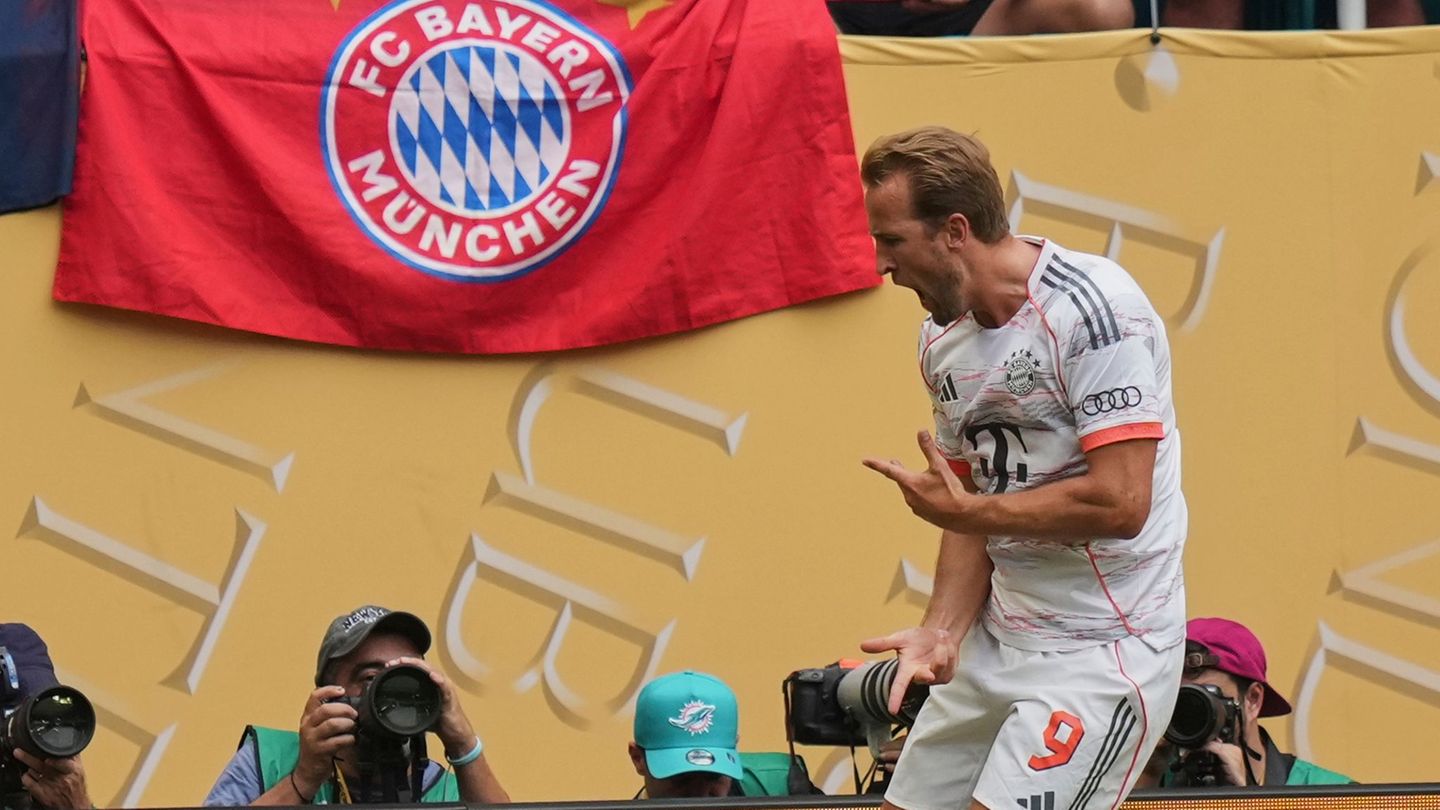 Fußball: Doppelpacker Kane führt Bayern ins große WM-Duell mit Paris