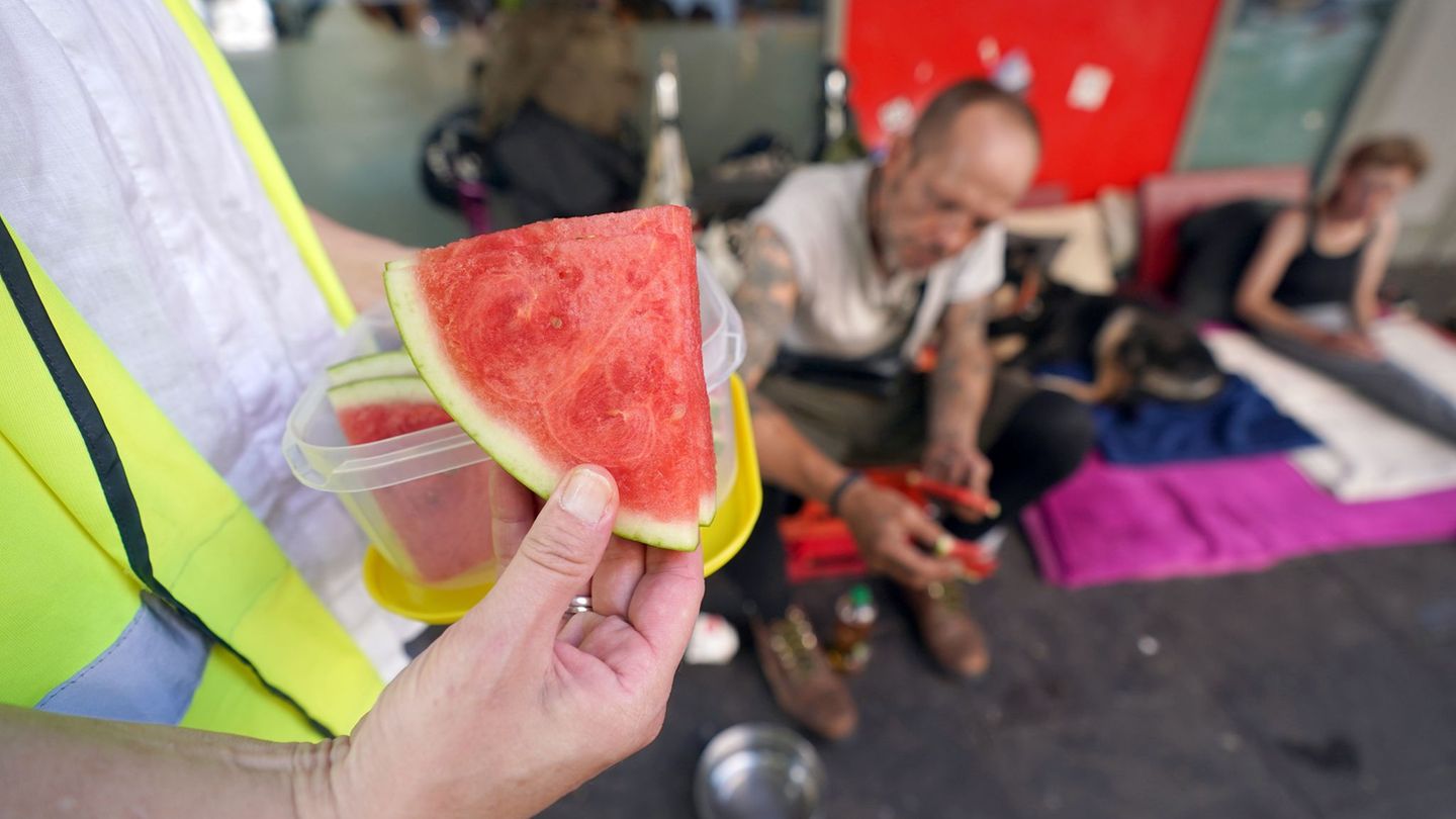 Hitze bis 37 Grad Celsius: Diakonie fordert mehr Hitzeschutz für Obdachlose