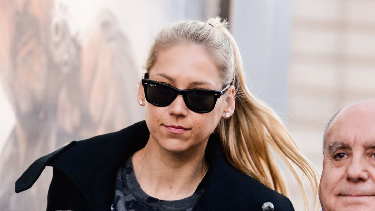 Anna Kournikova: Zurück aus dem Rollstuhl