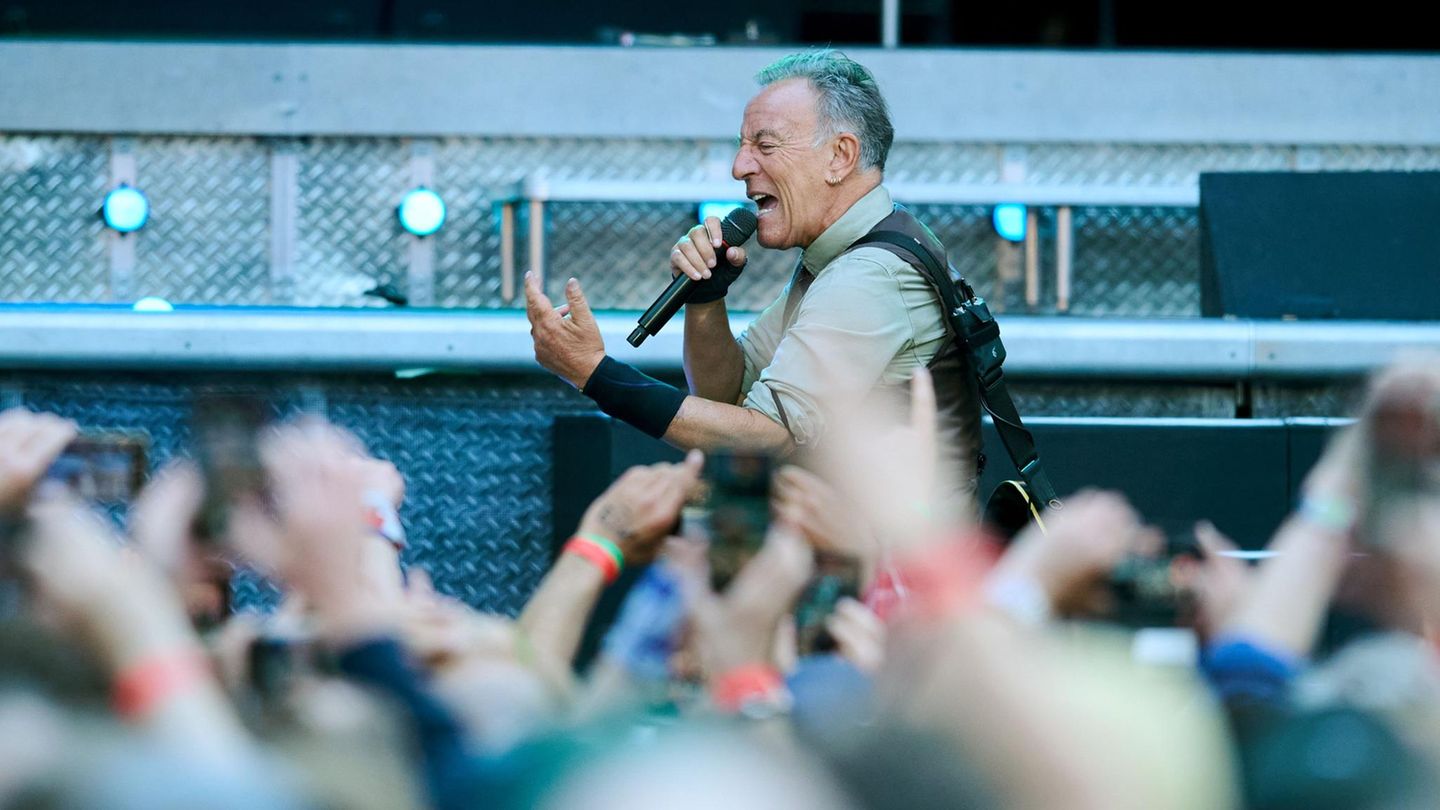 Letzter Auftritt in Deutschland: Metallteil fällt bei Bruce-Springsteen-Konzert von der Decke – drei Verletzte