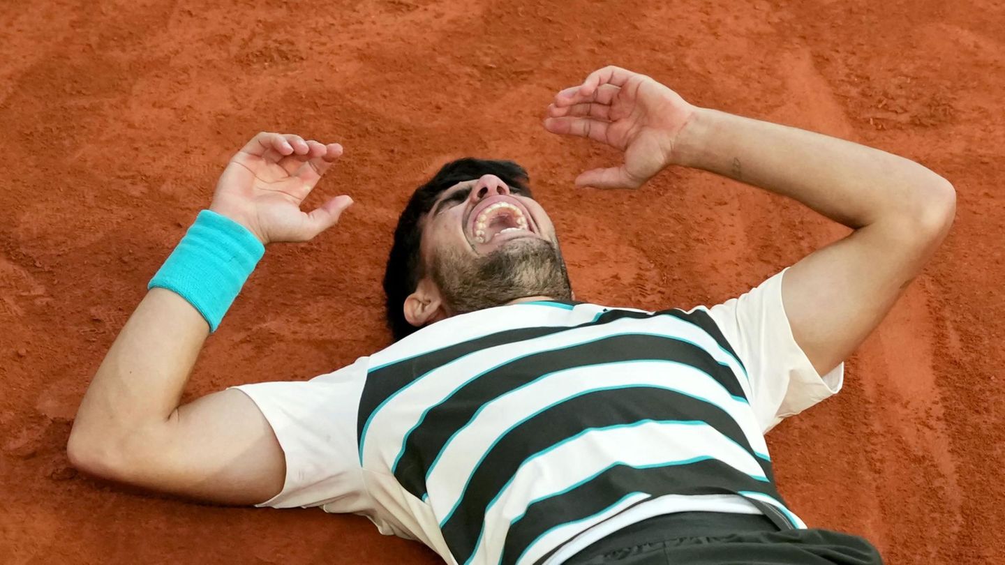 French Open: „Alcakrass“ ringt Sinner in epischem Finale in Paris nieder