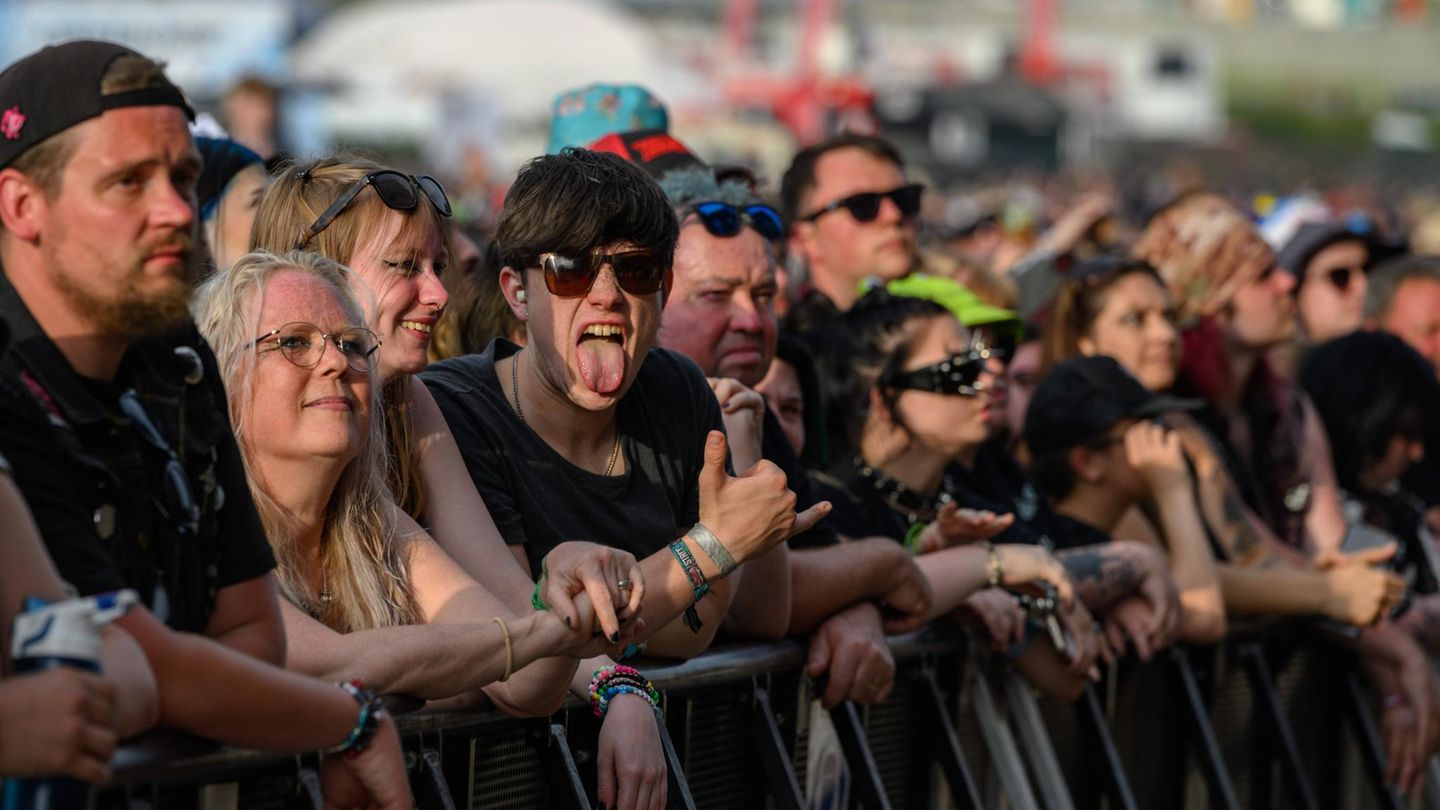 Download-Festival: Heavy-Metal-Fans lösen im Moshpit Notrufe aus – Polizei genervt