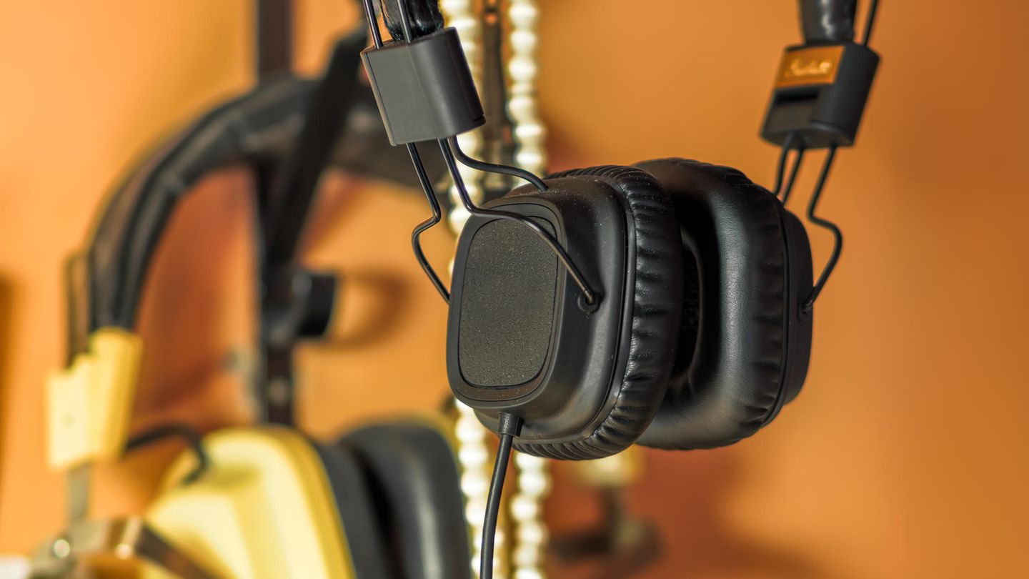 Gaming-Zubehör: Diese Headset-Halterungen sorgen für einen ordentlichen Schreibtisch