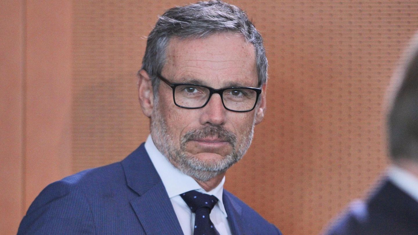Verteidigungsministerium: Ex-Scholz-Berater Jens Plötner wird neuer Rüstungsstaatssekretär