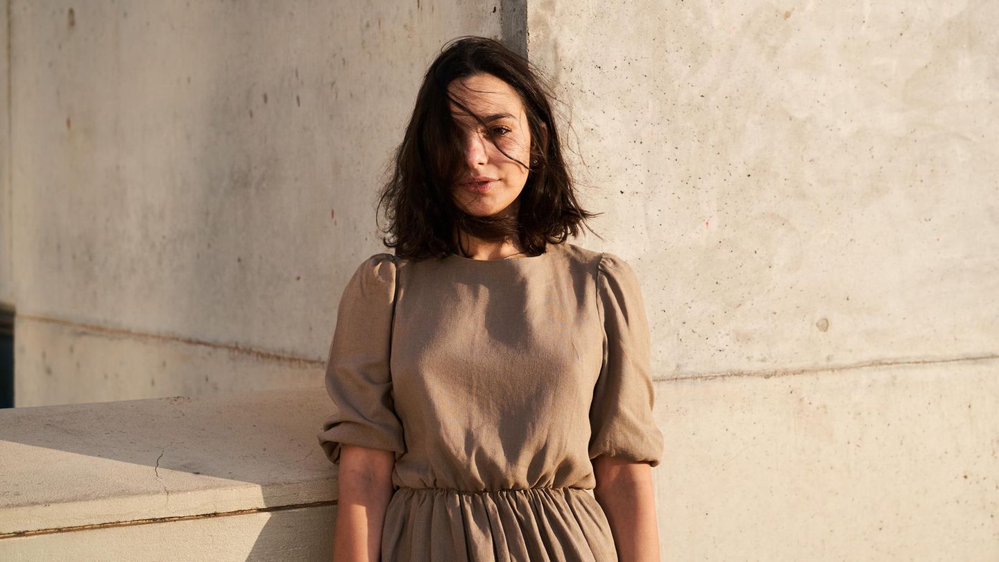 Für Frauen: Elegant, minimalistisch und ein Hauch von Retro: Das sind die Modetrends 2025